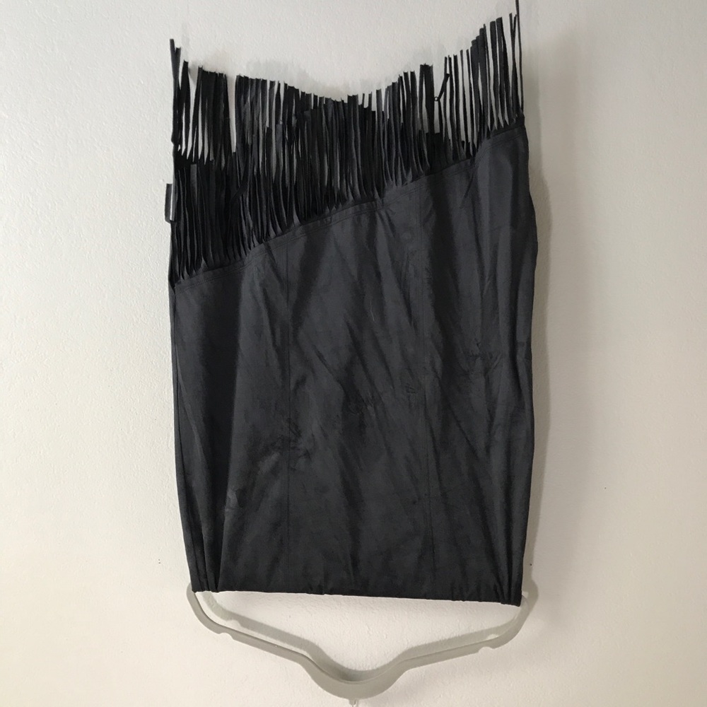 Fringe pencil skirt.